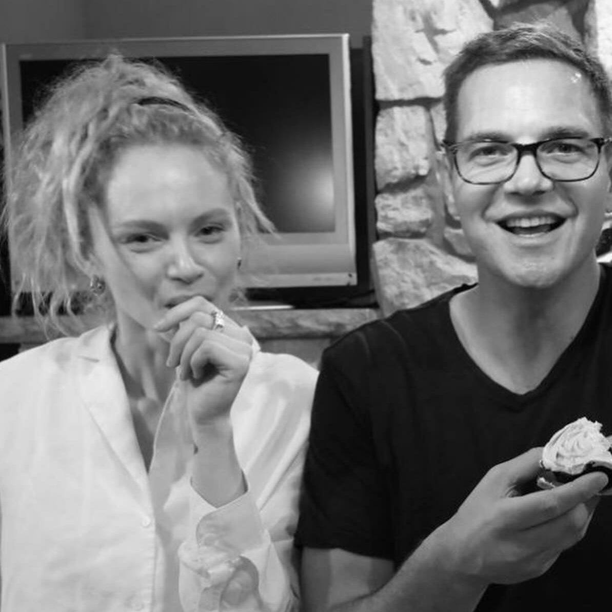 Women's Bubble Hoop Earrings gold-post-back hollow gold bubble earrings near me