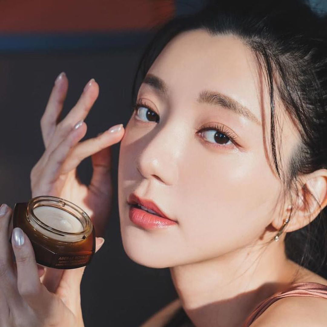 Women's Everyday Studs near me-White Swarovski crystal everyday earrings studs by Bonheur Jewelry NYC