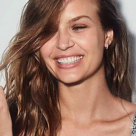 Women's Huggy Hoops-pave earrings mini hoops​ near me 
